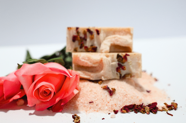 Rose and Pink Sea Salt - Image 3